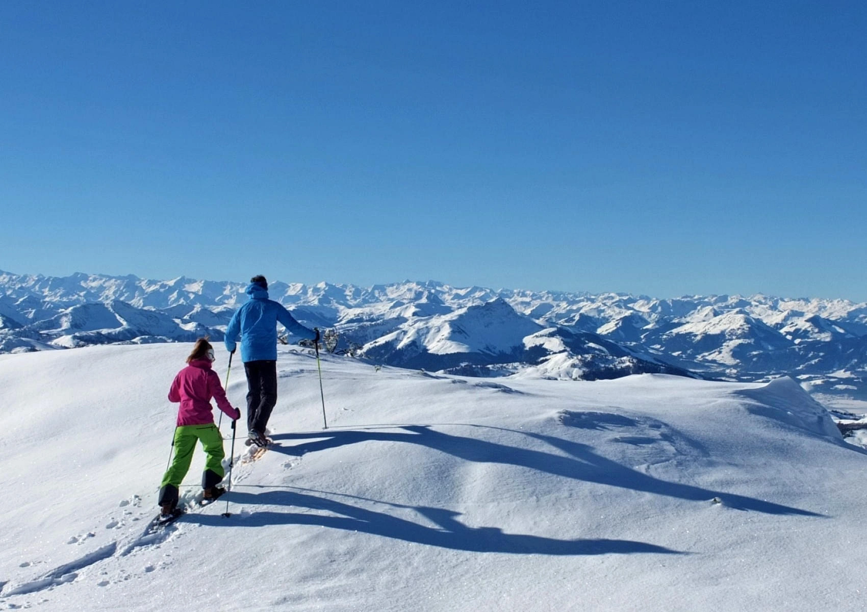 schneeschuhwanderung-am-hochplateau-der-steinplatte-waidring